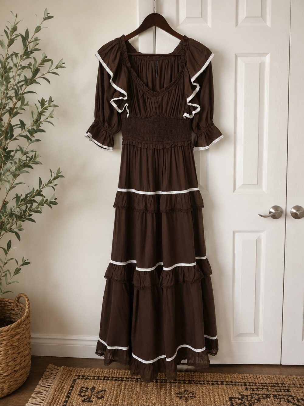 Anthropologie Puff-Sleeve Scoop-Neck Tiered Maxi Dress Brown Size XS NWOT